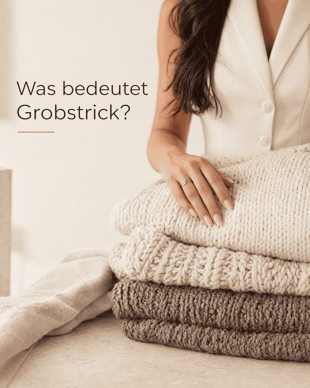 Editoriale Glossar-Grafik zu Grobstrick mit ruhigen Farbfeldern und feiner Linienführung